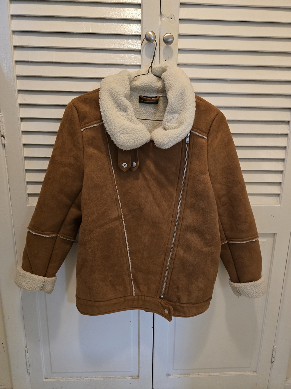 The Fifth Label Kids Tan Puffer Jacket with Cream Faux-Shearling Collar